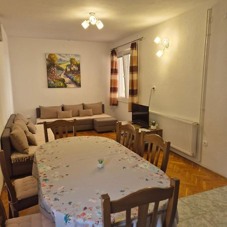 Apartments Veni Up スタリグラード エクステリア 写真